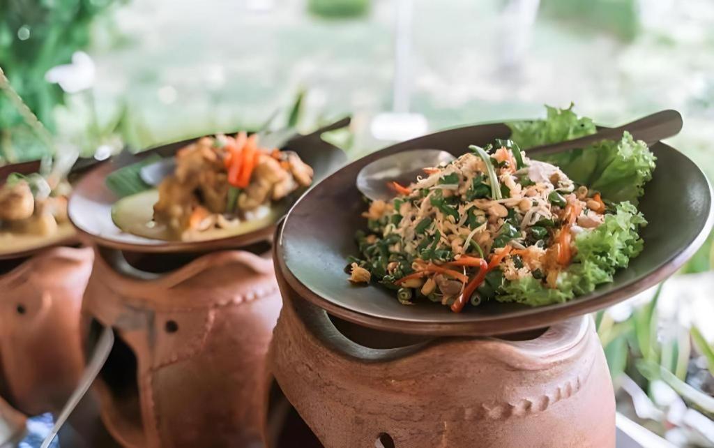 Grand Legi Hotel Mataram Kültér fotó
