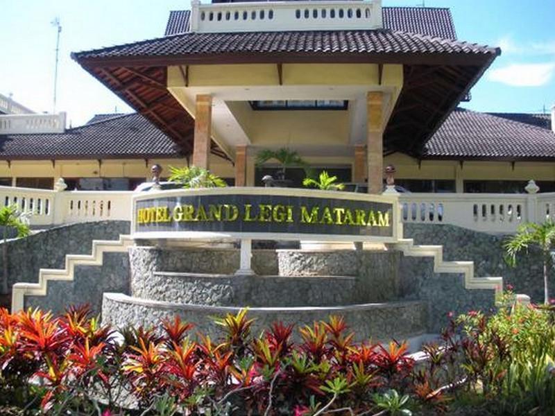 Grand Legi Hotel Mataram Kültér fotó