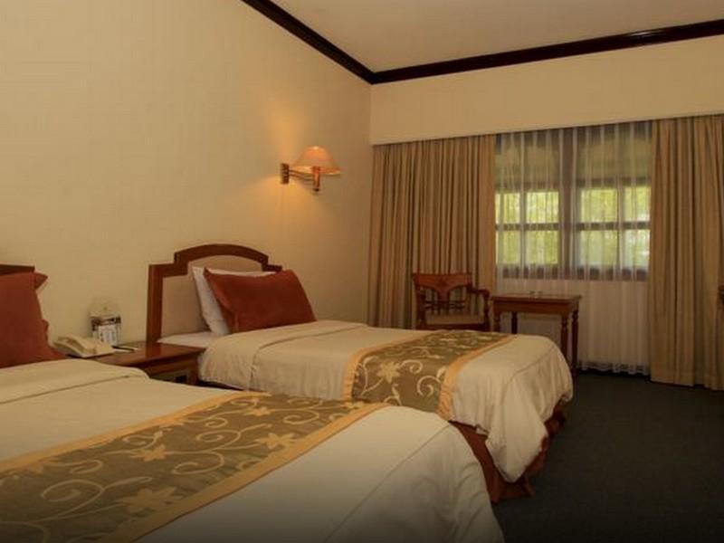 Grand Legi Hotel Mataram Kültér fotó